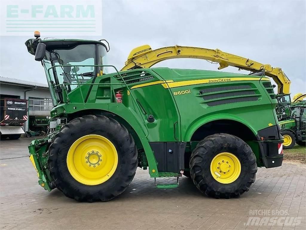 John Deere 8600 Pašarų ruošimo technika