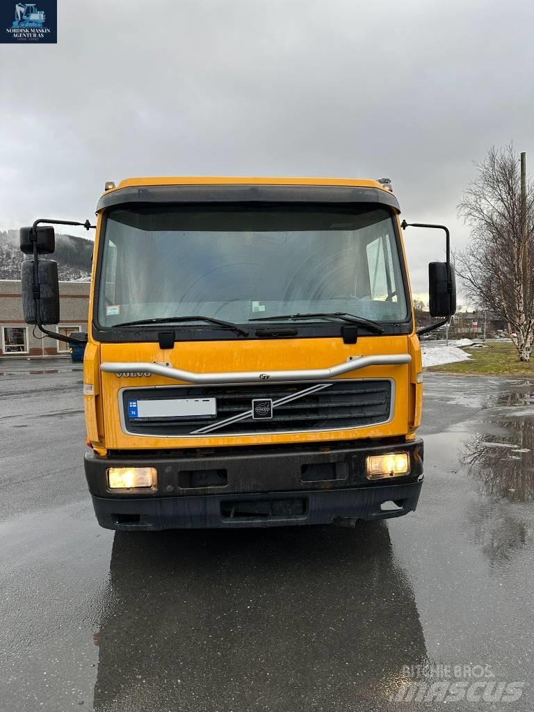 Volvo FL 250 Automobiliniai kranai