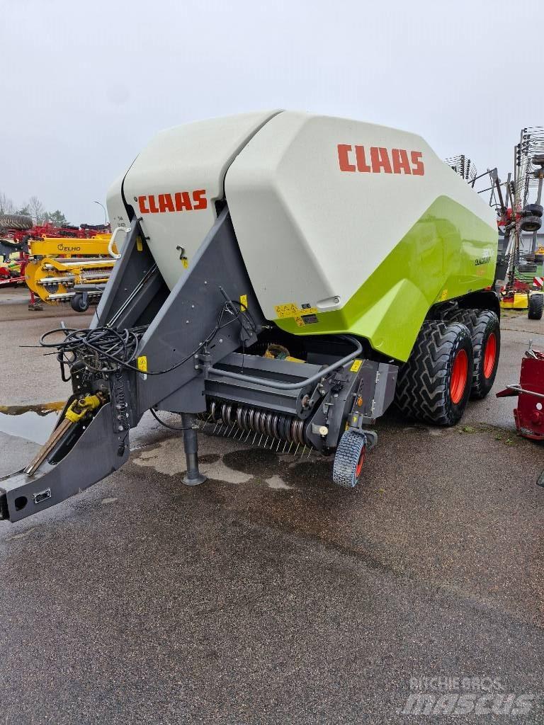 CLAAS Qvadrant 3200 Stačiakampių ryšulių presai