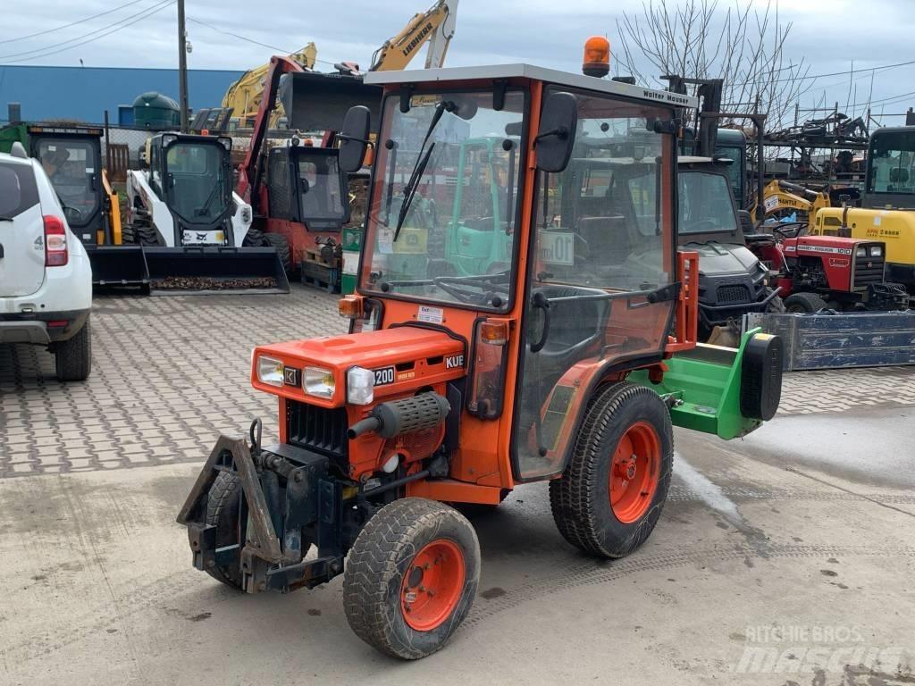 Kubota B 4200 Traktoriai