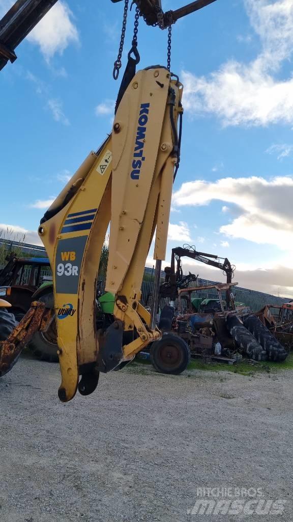 Komatsu WB93 R5 Ekskavatoriniai krautuvai