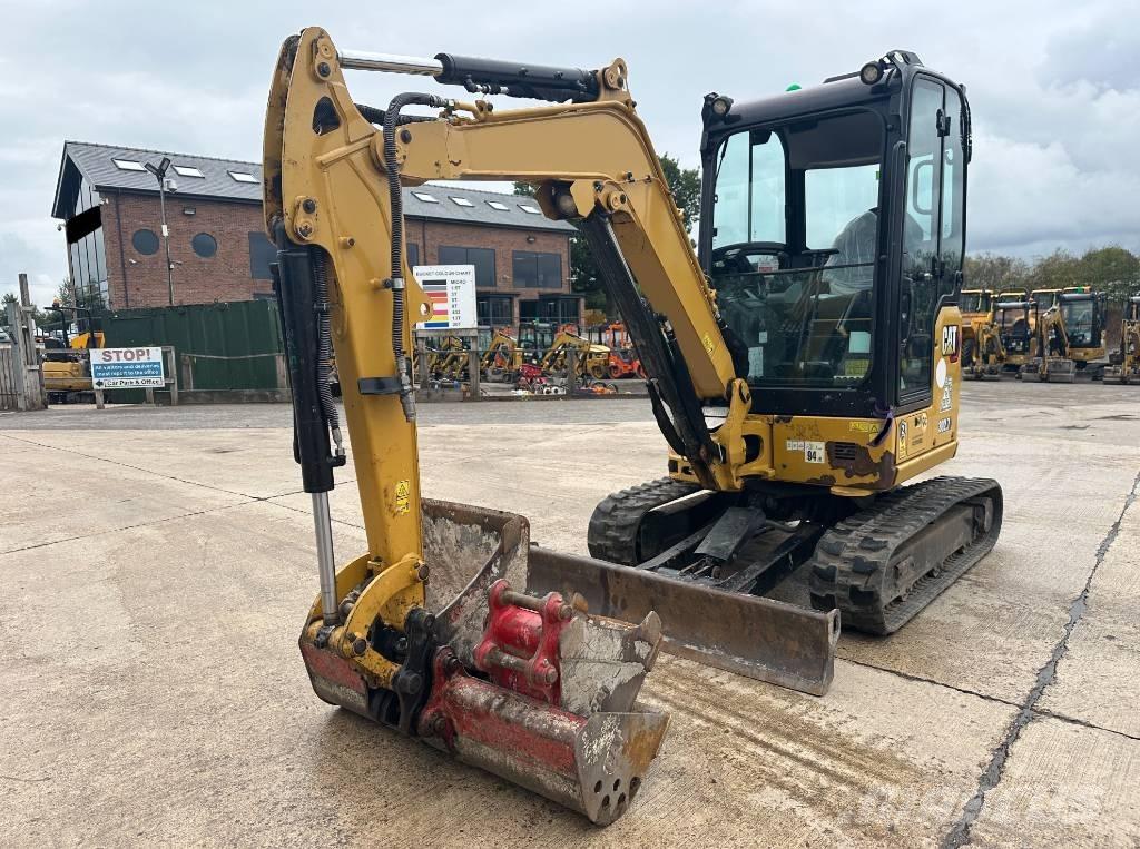 CAT 302.7 CR Mini ekskavatoriai < 7 t