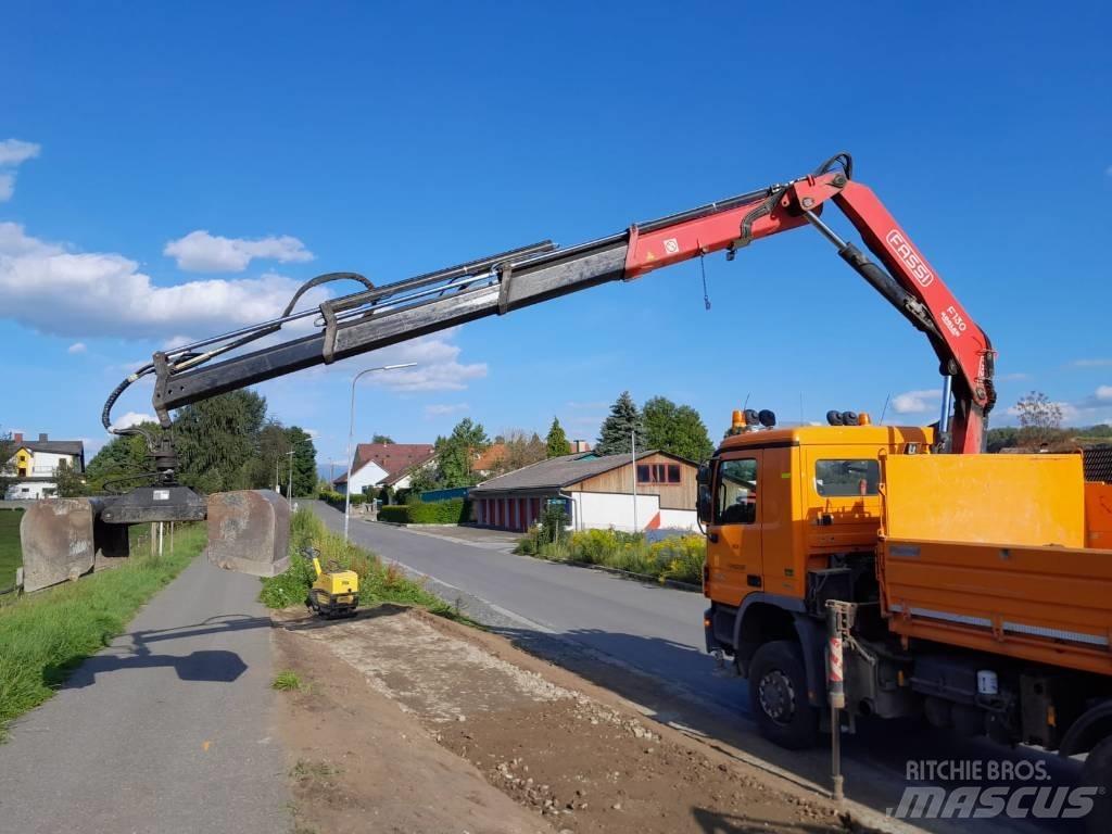 Fassi 130 Keltuvai-krautuvai