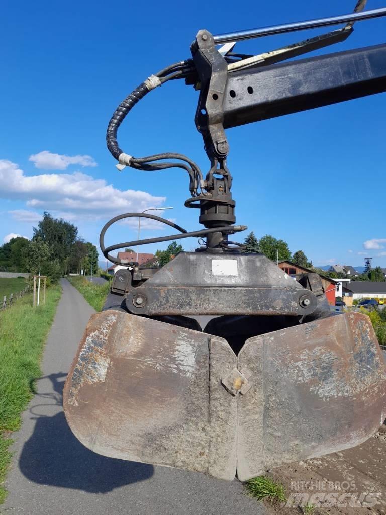Fassi 130 Keltuvai-krautuvai