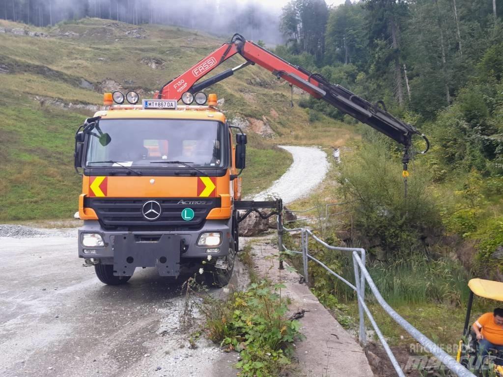 Fassi 130 Keltuvai-krautuvai
