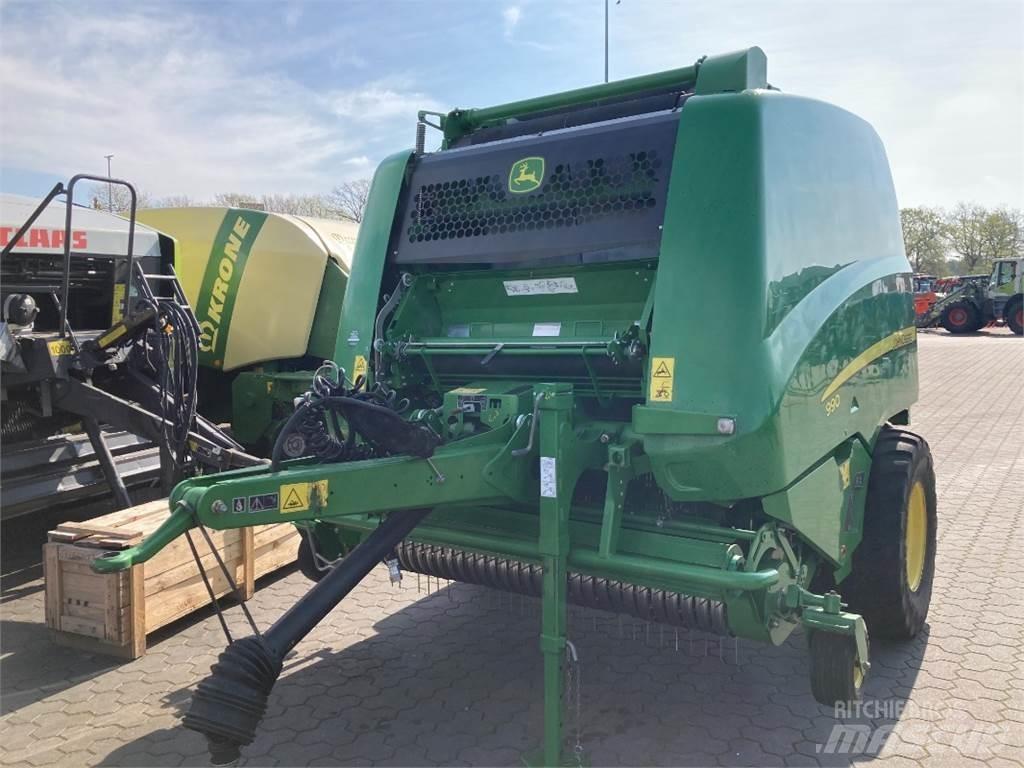 John Deere 990 Ritinių presai