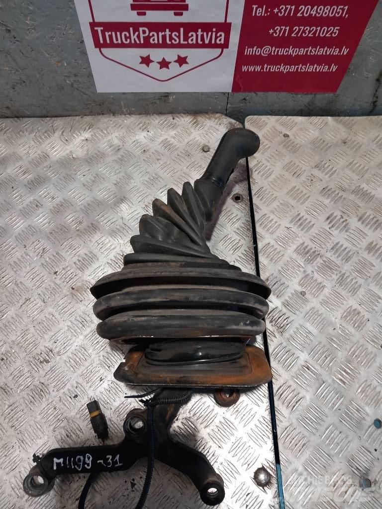 MAN TGM  81326056126 Kabinos ir salonai