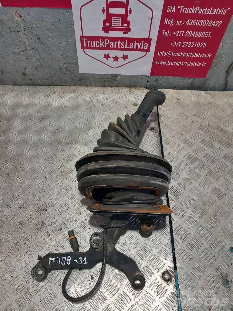 MAN TGM  81326056126 Kabinos ir salonai