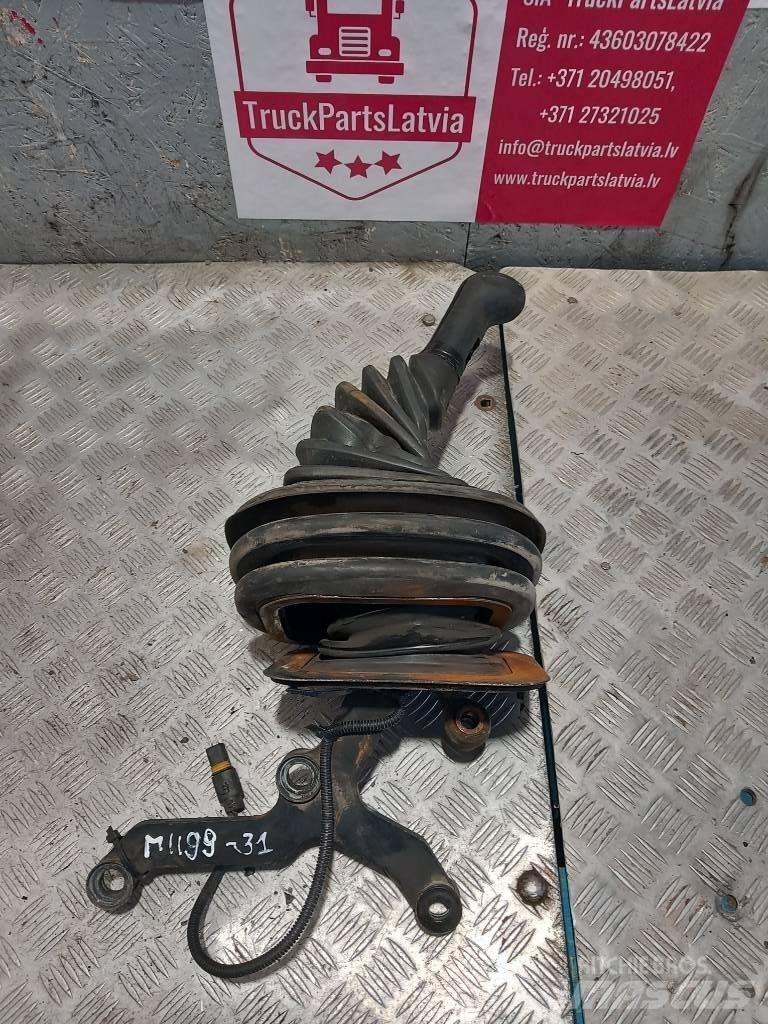 MAN TGM  81326056126 Kabinos ir salonai