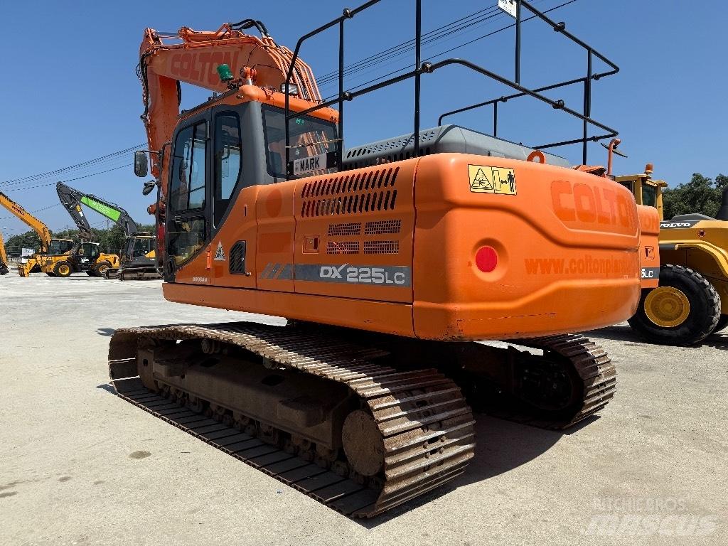  Dossan DX 225LC 3 Vikšriniai ekskavatoriai