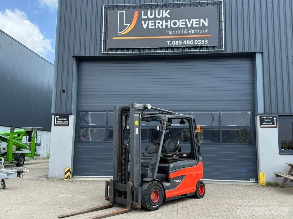 Linde E 25L-01 Šakiniai krautuvai - Kita