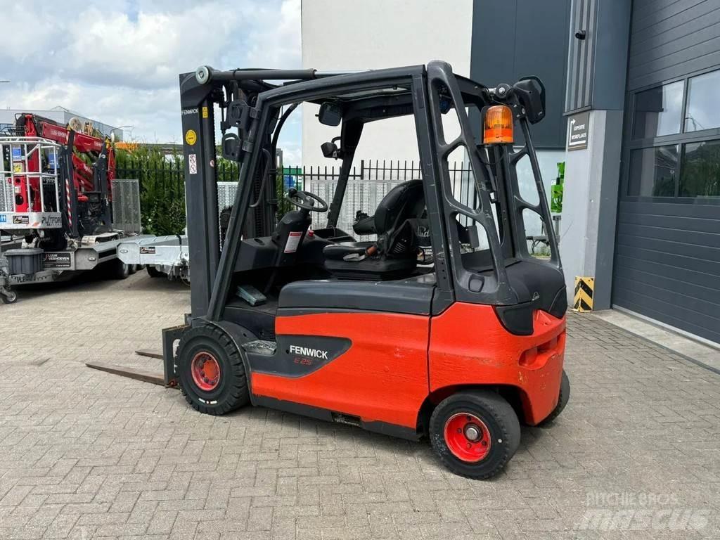 Linde E 25L-01 Šakiniai krautuvai - Kita