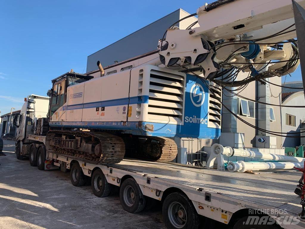 Soilmec SF65 CFA Polių kalimo technika