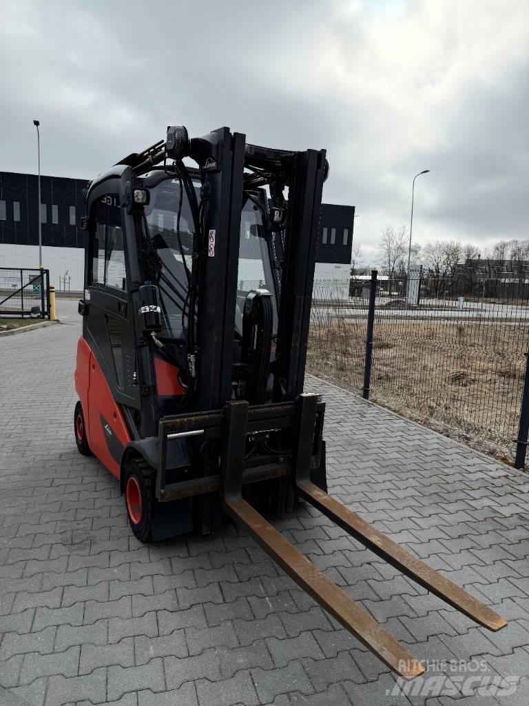 Linde H20D/391-02 Dyzeliniai krautuvai