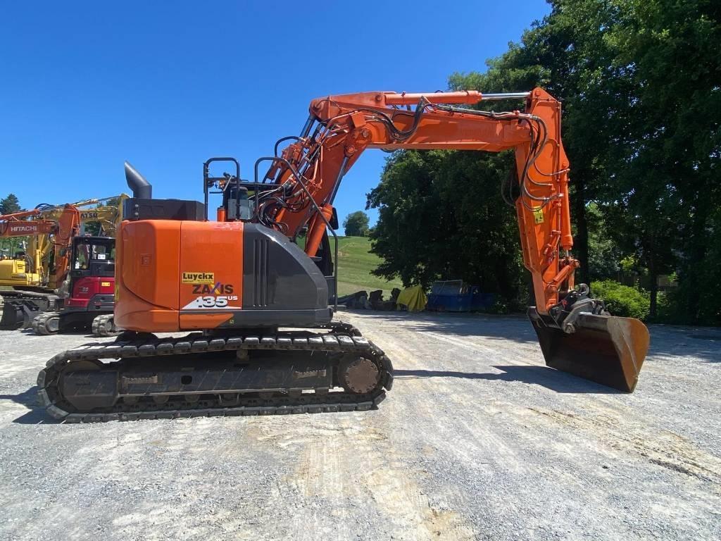 Hitachi ZX 135 US-6 Vikšriniai ekskavatoriai