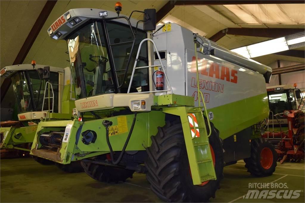 CLAAS Lexion 410 Derliaus nuėmimo kombainai