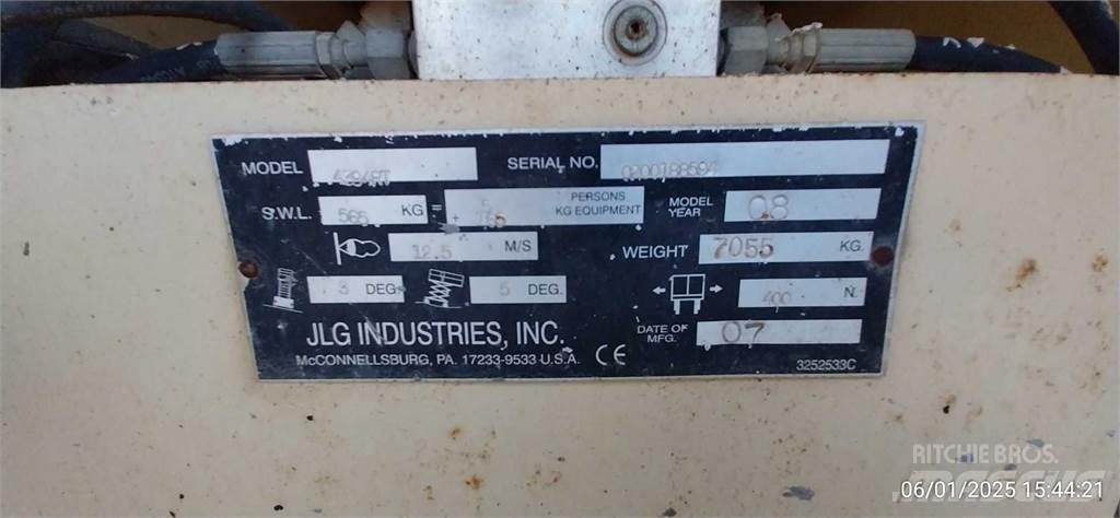 JLG 4394RT Žirkliniai keltuvai