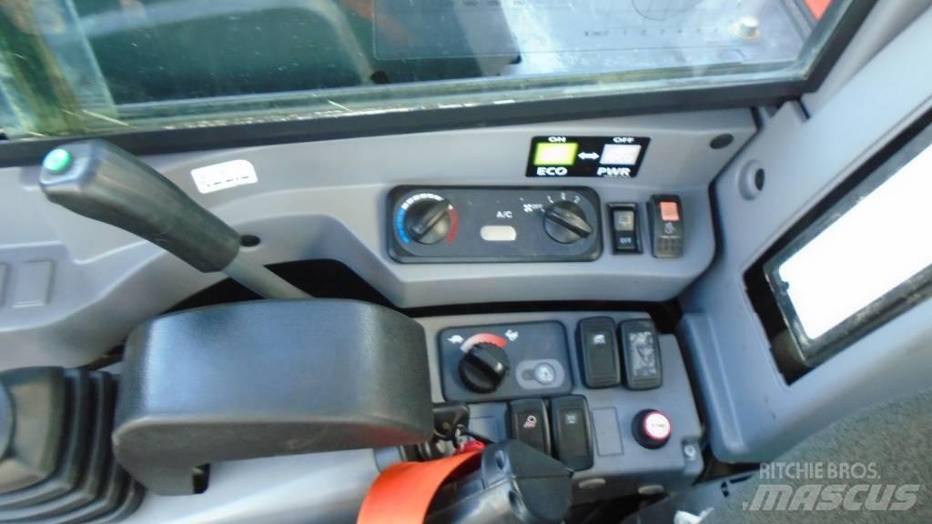 Kubota KX 080-4 Vidutinės galios ekskavatoriai 7-12 t