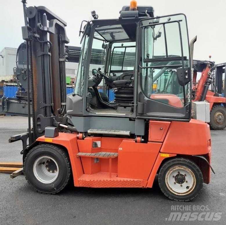 Kalmar DCG55-6 Dyzeliniai krautuvai