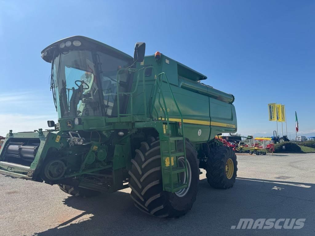 John Deere S 690 Derliaus nuėmimo kombainai