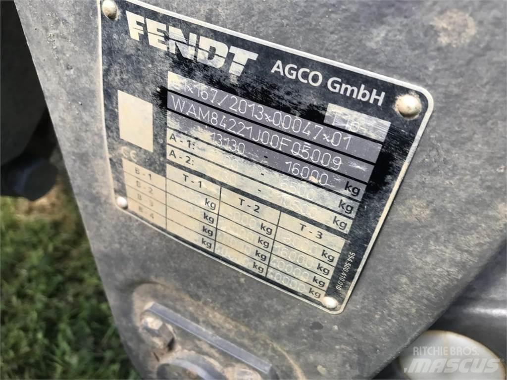 Fendt 828 Vario Traktoriai