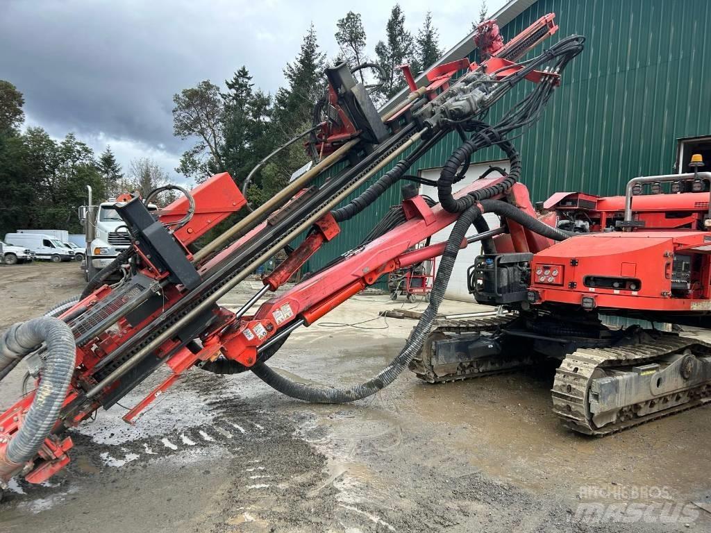 Sandvik DX 800R Žemės paviršiaus gręžimo technika
