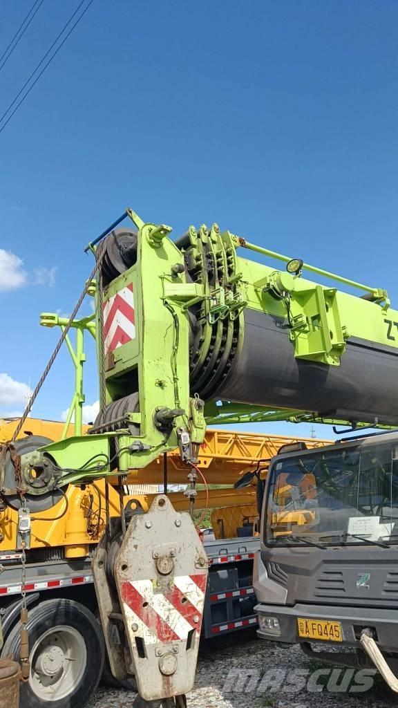 Zoomlion ZTC800 Visureigiai kranai