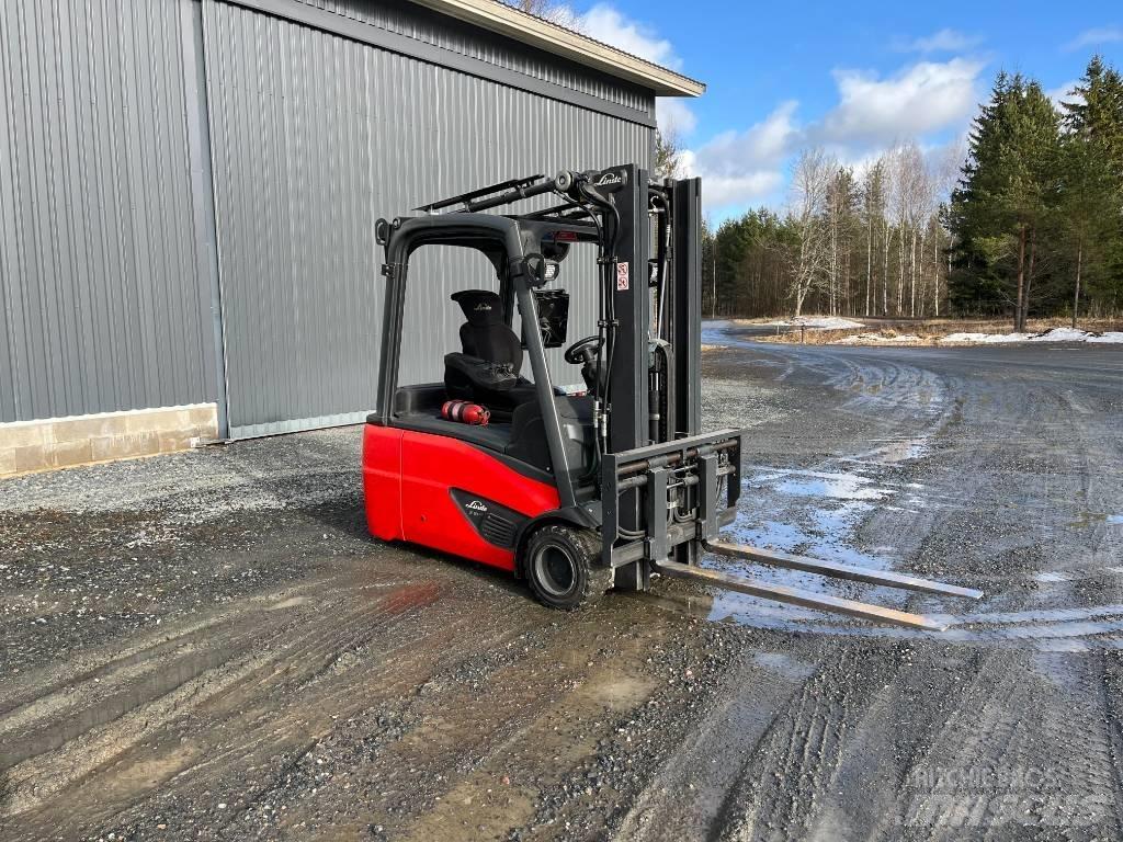 Linde E18L-02 Elektriniai šakiniai krautuvai
