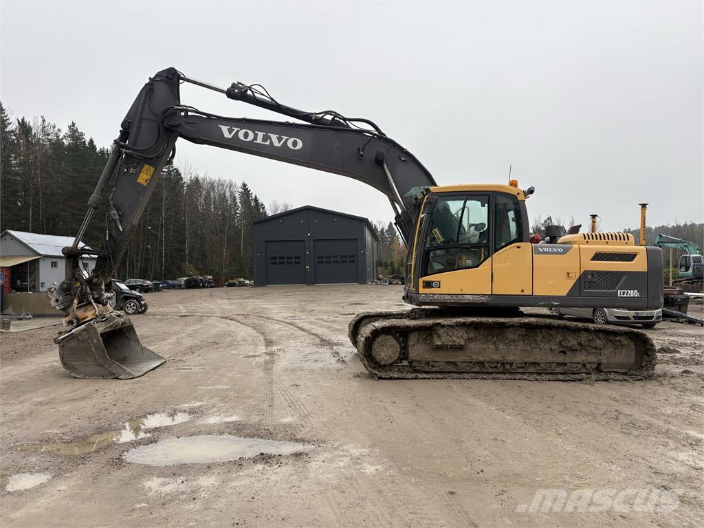 Volvo EC220DL Vikšriniai ekskavatoriai