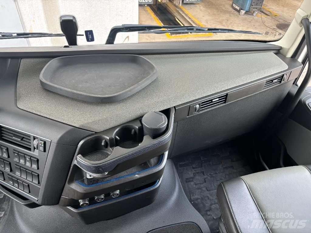 Volvo FH 540 Savivarčių priekabų vilkikai