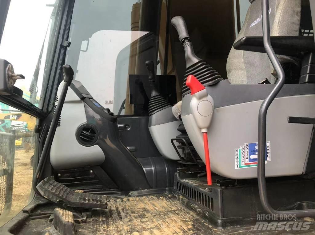 Komatsu 220-8 Vikšriniai ekskavatoriai