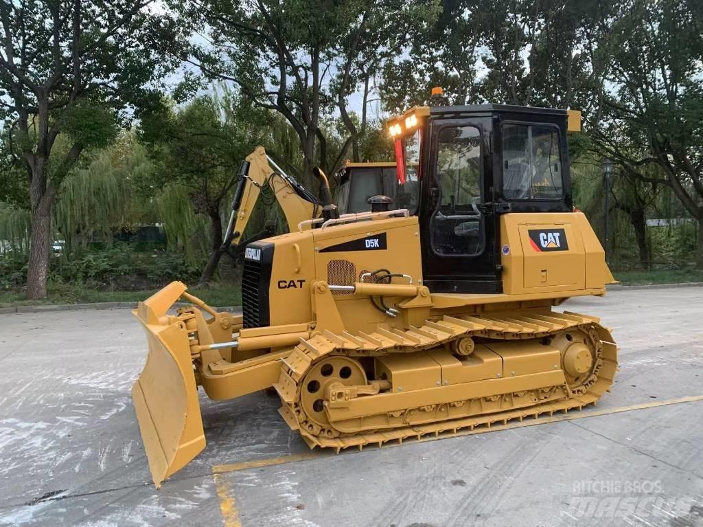 CAT D 5 K Vikšriniai buldozeriai