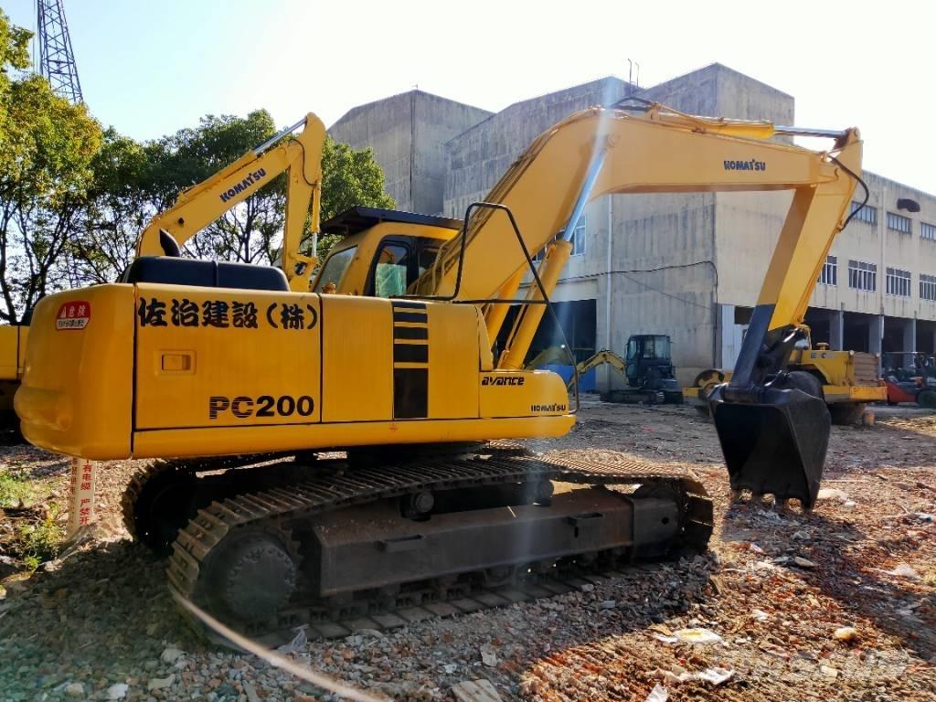 Komatsu PC200-6 Vikšriniai ekskavatoriai