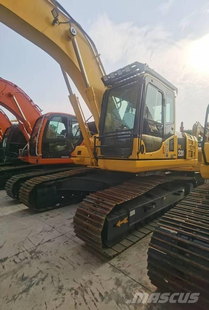 Komatsu PC 220-8 Vikšriniai ekskavatoriai