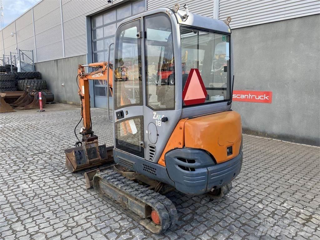Hitachi ZX18 Ratiniai ekskavatoriai
