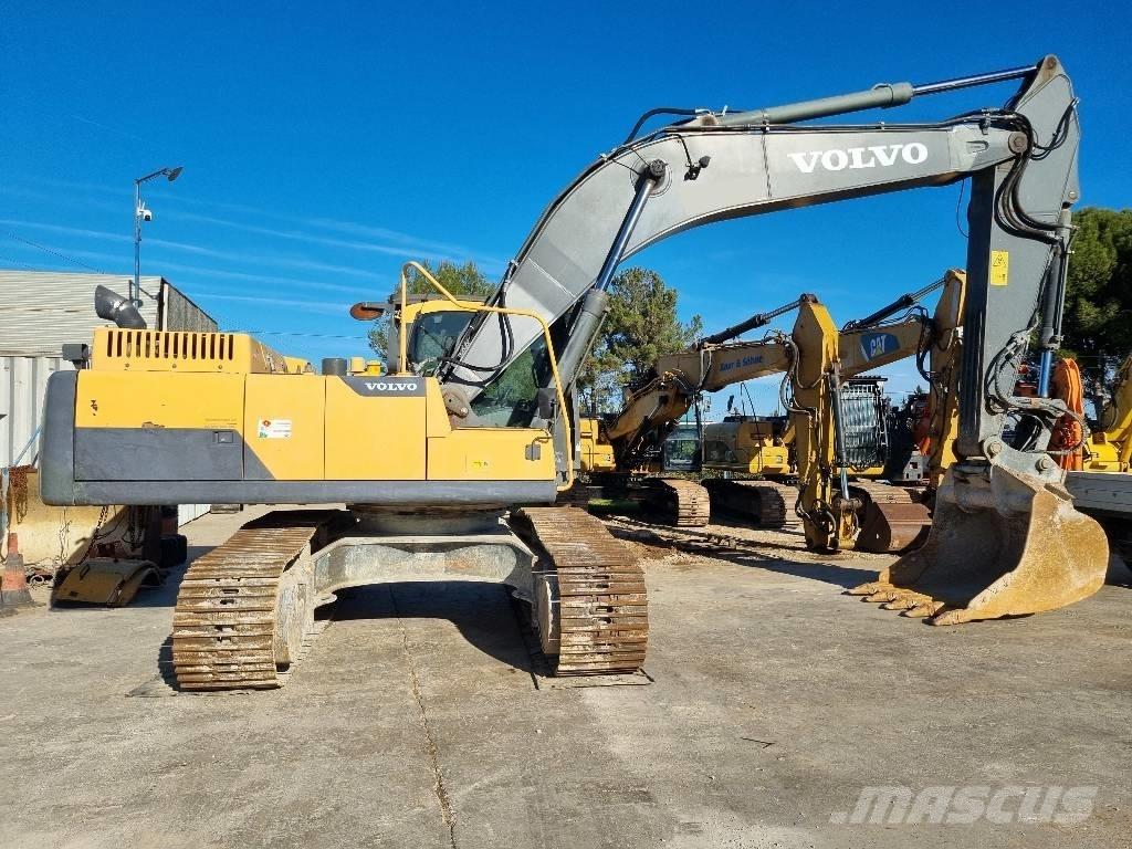 Volvo EC300DNL Vikšriniai ekskavatoriai
