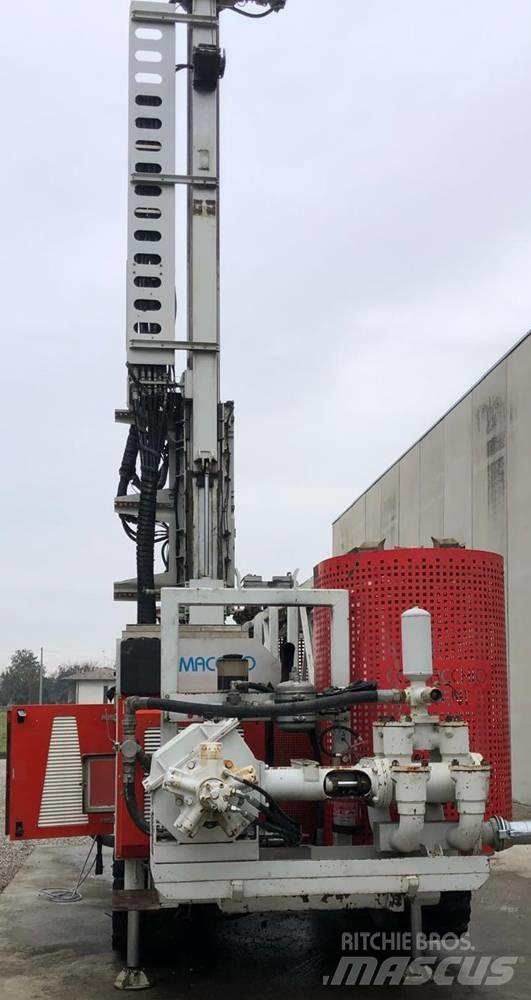 Comacchio MC900GT Kita gręžimo technika