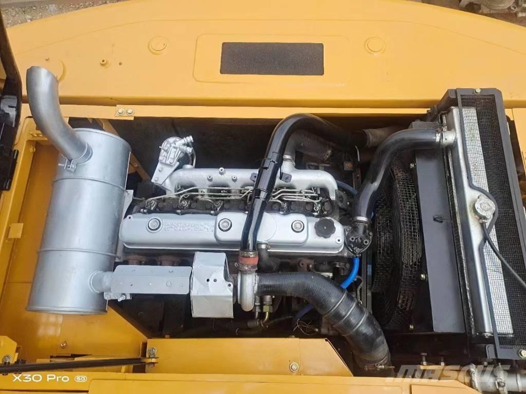 Sany SY215-9 Vikšriniai ekskavatoriai