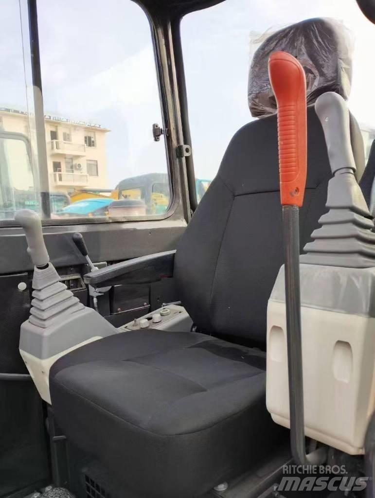 Doosan 55 Vikšriniai ekskavatoriai