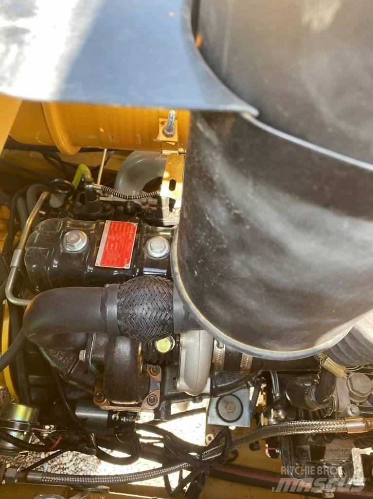 CAT 420F Ekskavatoriniai krautuvai