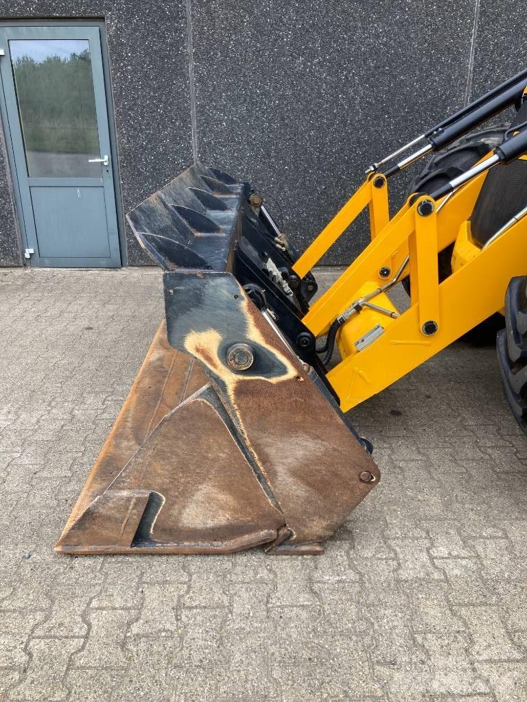 JCB 4 CX Pro Ekskavatoriniai krautuvai