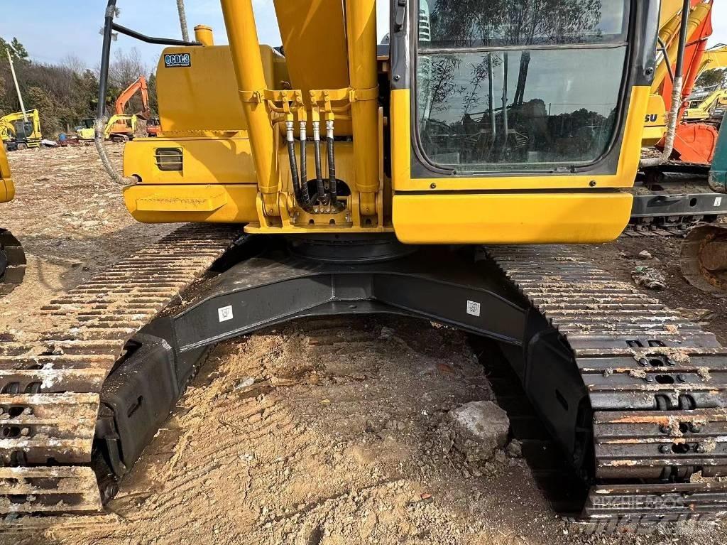 Komatsu PC 130 Vikšriniai ekskavatoriai