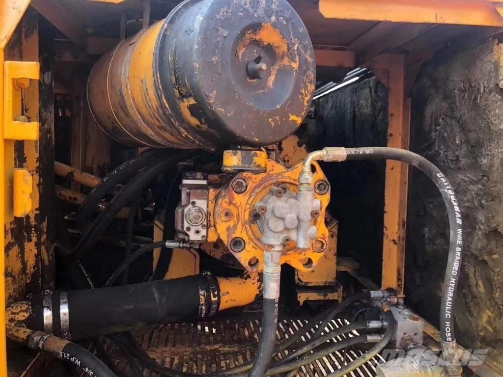 Hyundai 210-5 Vikšriniai ekskavatoriai