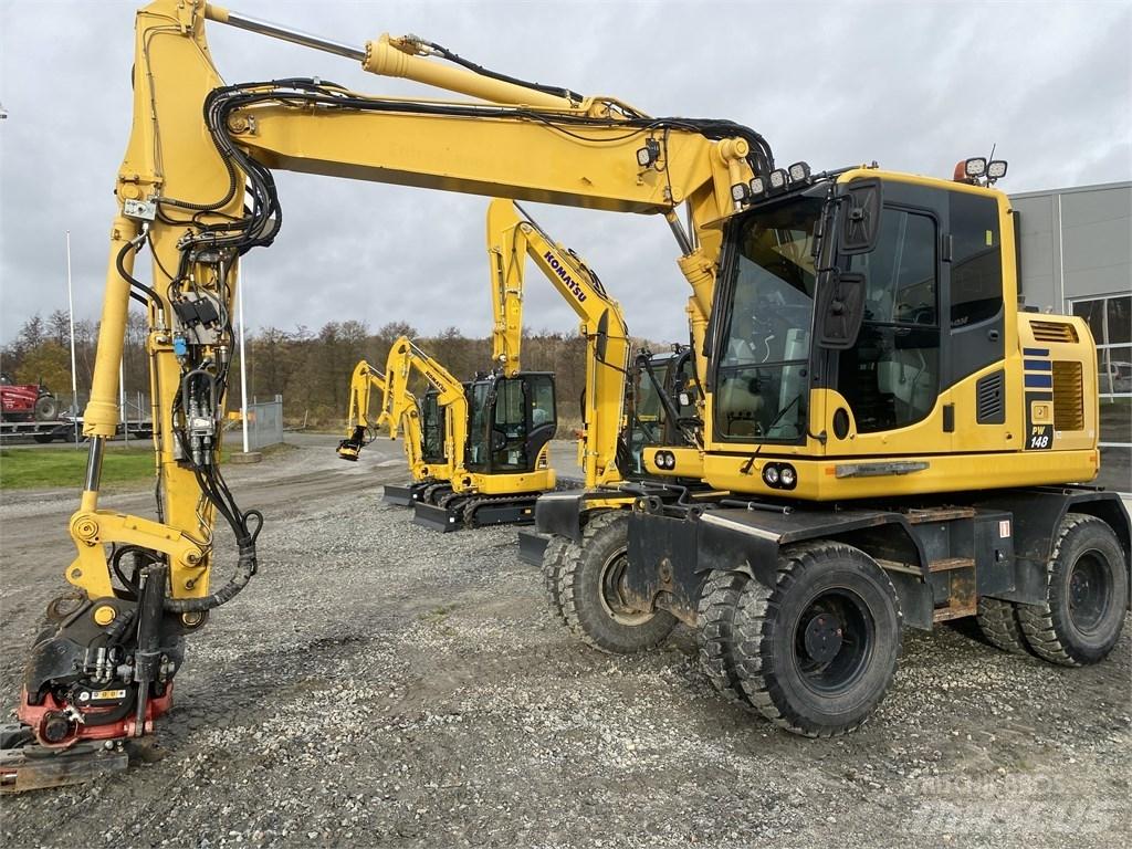 Komatsu PW148-10 Ratiniai ekskavatoriai