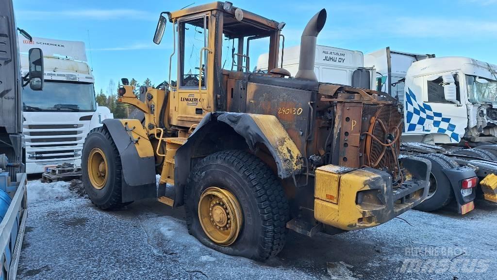 Volvo L90E Naudoti ratiniai krautuvai