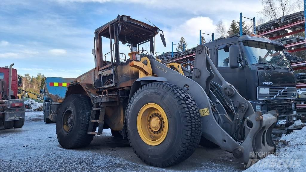 Volvo L90E Naudoti ratiniai krautuvai