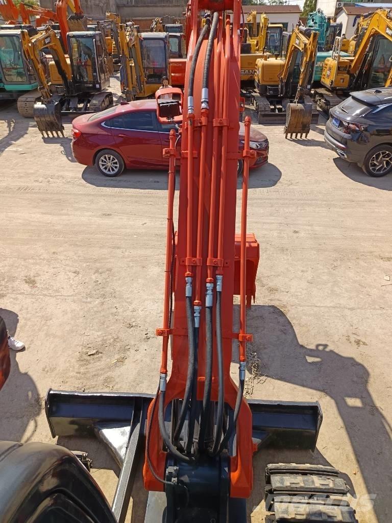 Kubota KX 185 Vidutinės galios ekskavatoriai 7-12 t