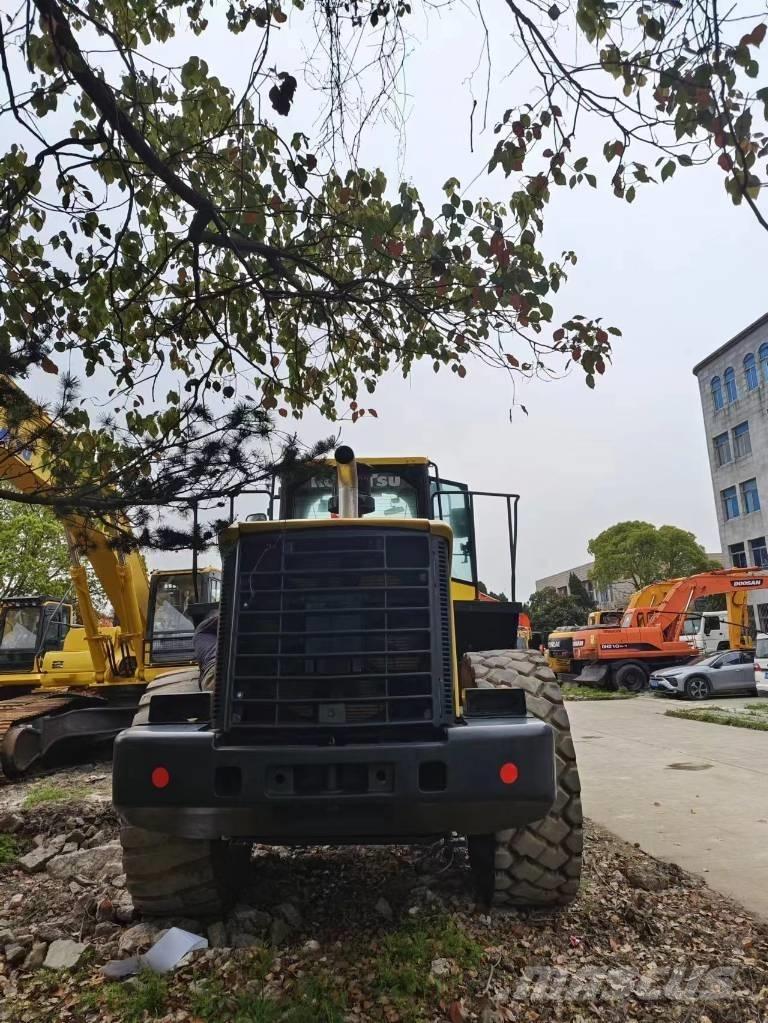Komatsu WA 470-6 Naudoti ratiniai krautuvai