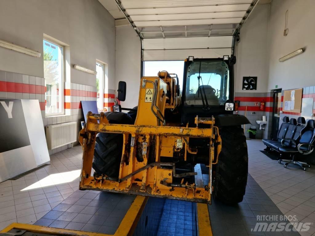 JCB 535-95 Agri Teleskopiniai krautuvai