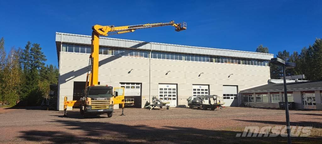 Scania P124 GB Ant vilkikų montuojamos kėlimo platformos